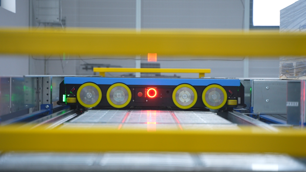 Monitoraggio del magazzino automatico in tempo reale